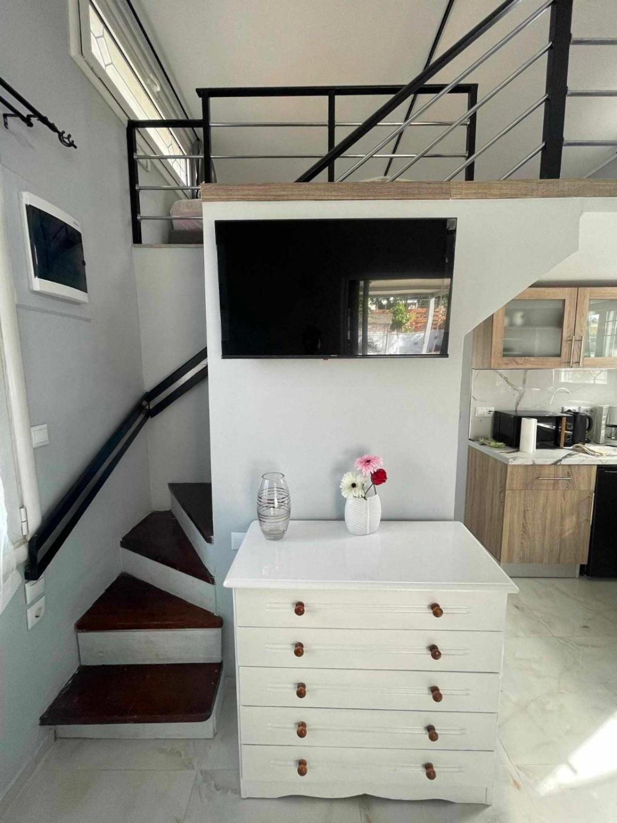 Villa Filio'S Loft Near Airport Artemida  Exterior foto